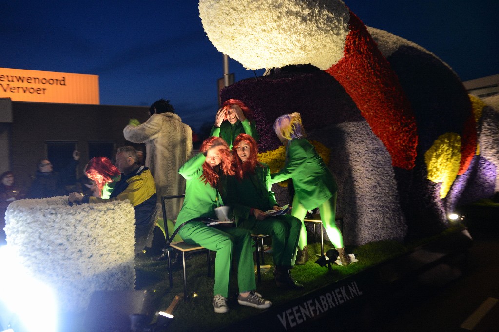 ../Images/Bloemencorso 2015 228.jpg